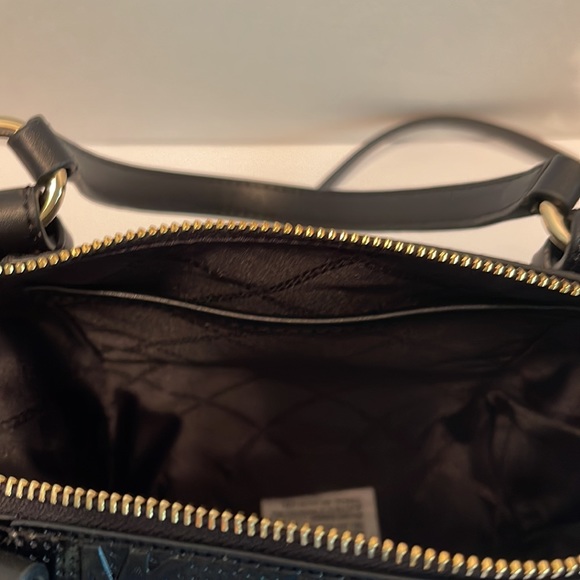 NWT MICHAEL Michael Kors Logo Sullivan Convertible Top Zip Tote - Picture 14 of 16